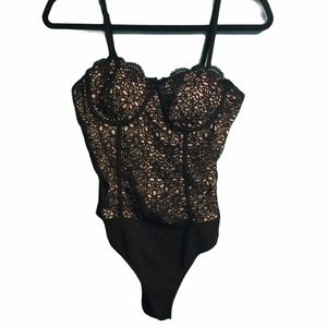 Bodysuit with nude unerlay